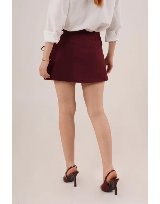 Önü Piliseli Yandan Bağlama Detaylı Bordo Mini Şort Etek
