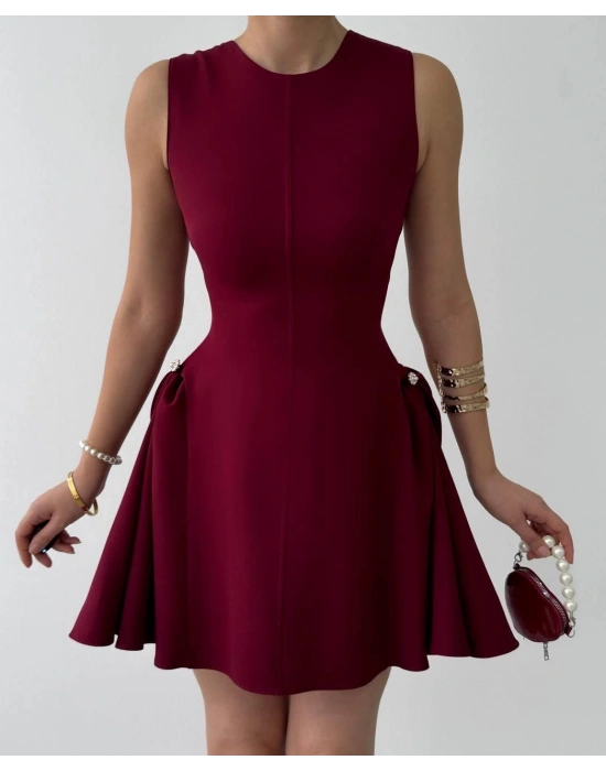 More İnci Detaylı Elbise