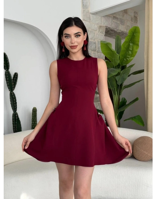 More İnci Detaylı Elbise