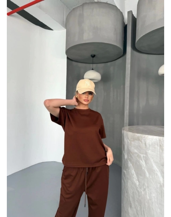 Osy odal Yumuşak Dokulu Kumaş Kısa Kollu Bluz Rahat Pantalon Ikili Takım Kahverengi