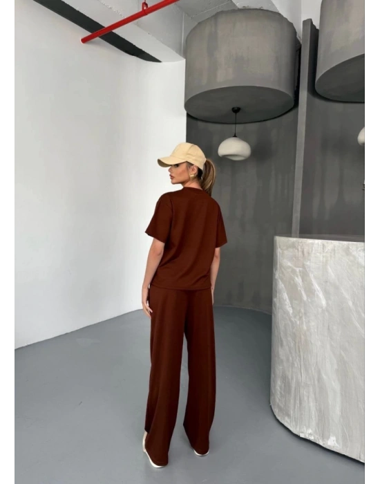 Osy odal Yumuşak Dokulu Kumaş Kısa Kollu Bluz Rahat Pantalon Ikili Takım Kahverengi