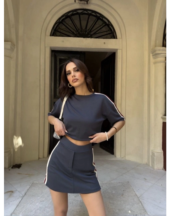 Osy odal Yumuşak Dokulu Kumaş Parçalı Bisiklet Yaka Tshirt ini Şortlu Etek İkili Takım  Füme