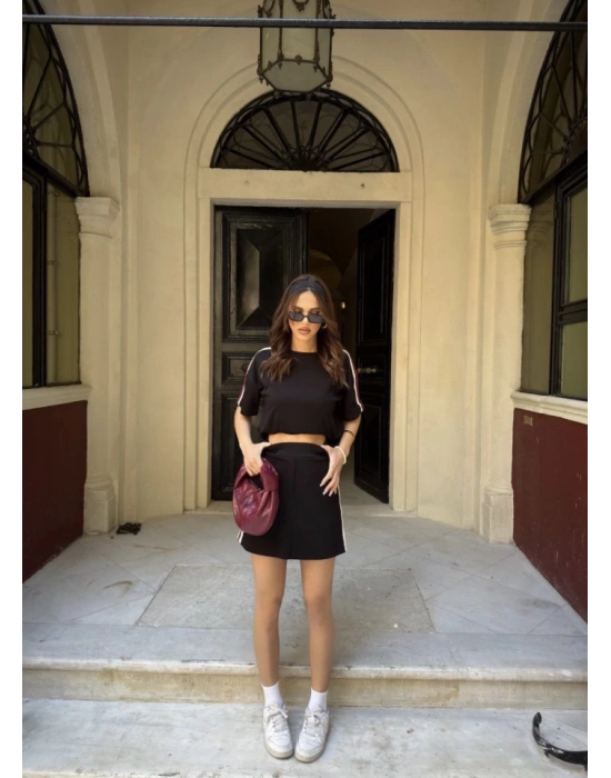 Osy odal Yumuşak Dokulu Kumaş Parçalı Bisiklet Yaka Tshirt ini Şortlu Etek İkili Takım  iyah