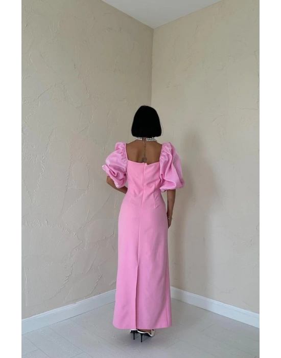 Pembe İşlemeli Kolu Garnili Elbise