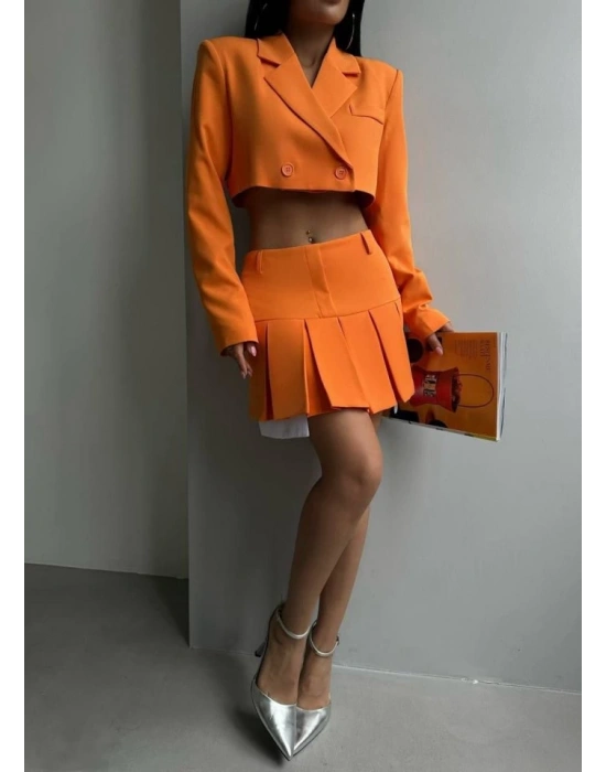 Pileli Etek Crop Ceket Takım