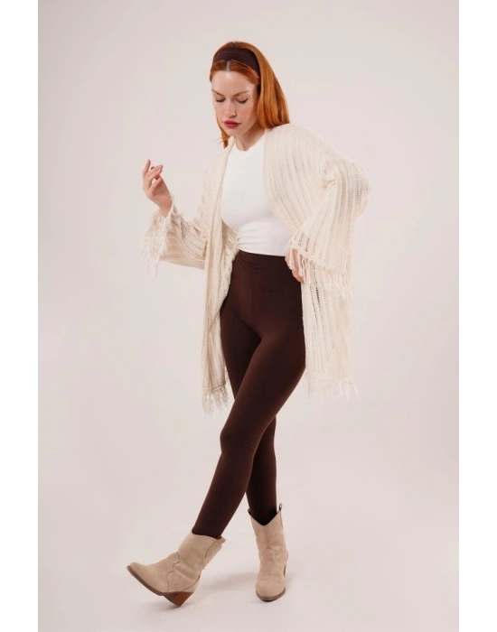 Püskül Detaylı Delikli Model Krem Hırka