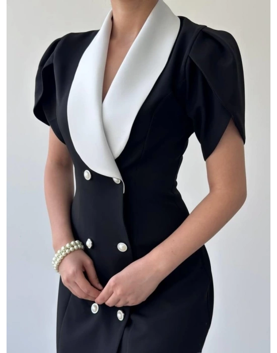 Reta Düğme Detaylı Elbise