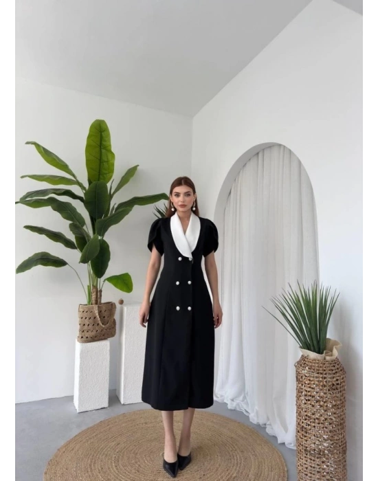 Reta Düğme Detaylı Elbise