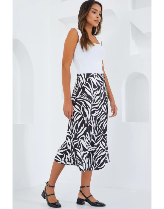 Siyah Beyaz Desenli Saten Etek 15806