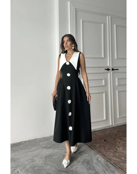 Siyah Gül Detaylı Atlas Elbise