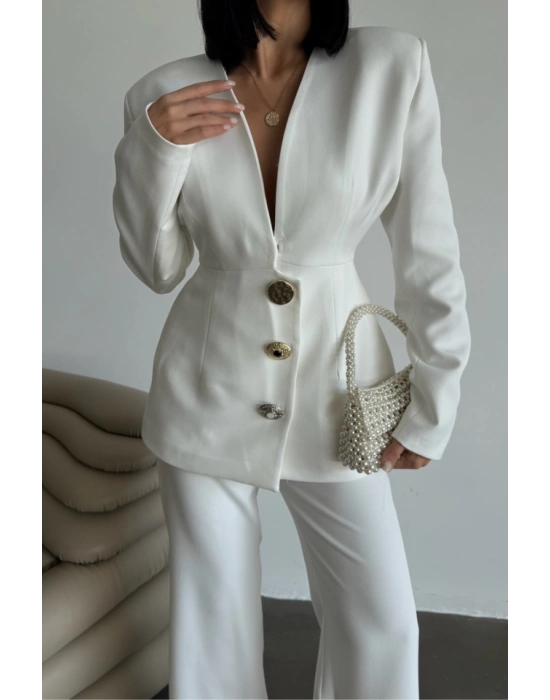 TASARIM CEKETPANTOON TAKIM META DÜĞME DETAYI  Beyaz