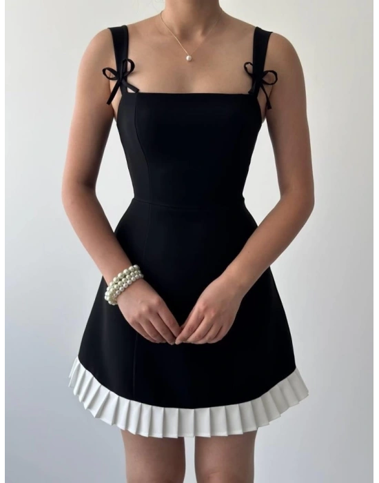 Steel Fiyonk Detay Elbise