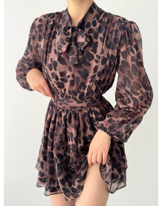 Tepa Fiyonk Detay Elbise