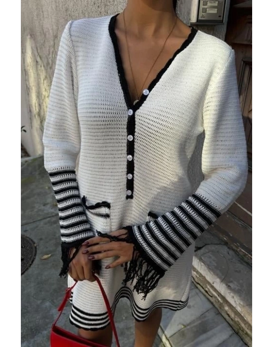 Triko Kolları Püsküllü Düğmeli Elbise 2849