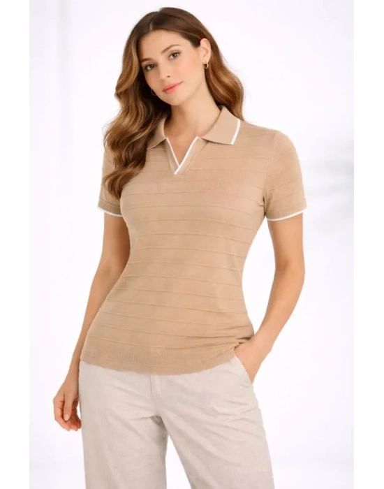 Triko Kumaş Yakalı Düğmesiz Açık Yaka Fitilli Kısa Kollu Regular Fit Tişört Tshirt  Bej