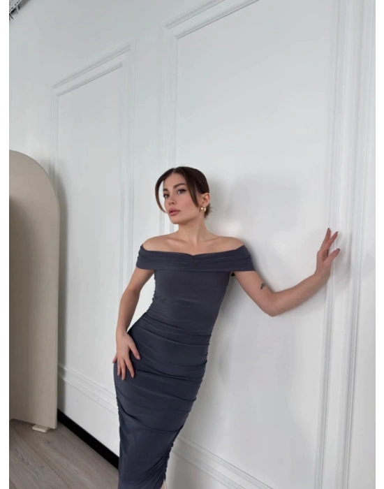 triptiz Omuzlu Uzun Elbise Füme