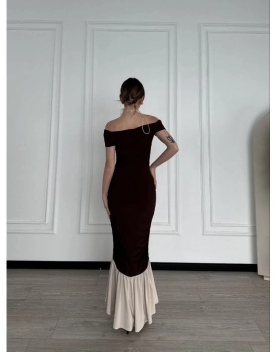 triptiz Omuzlu Uzun Elbise Kahve