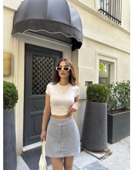 u Yolu Çizgili Kolay Kombinle Ne Bilir ini Boy Etek  Füme