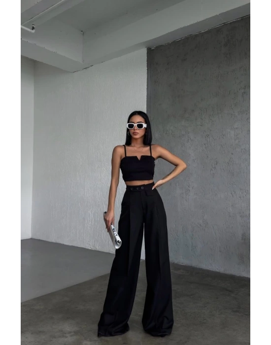 Üç Düğme Detayli Palazzo Pantolon