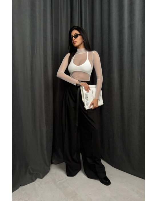 Uzun Kol Boyunlu Tül Bluz