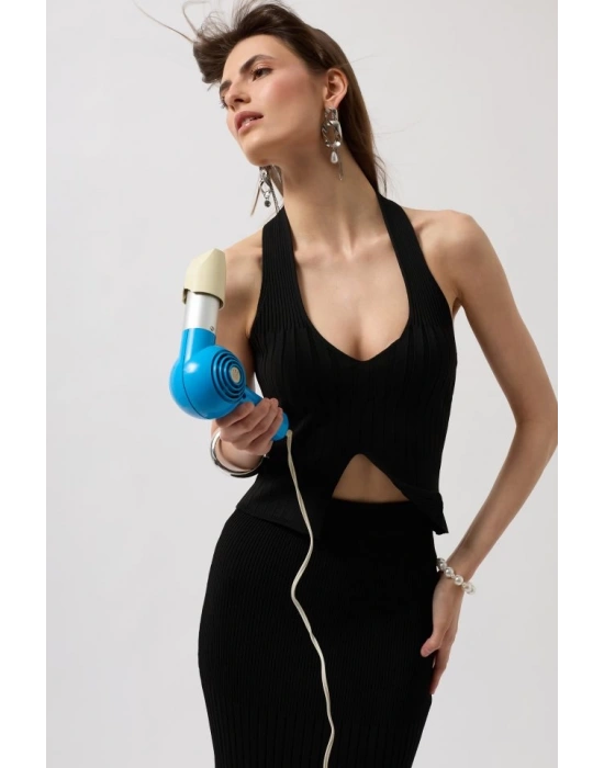 V Detay Dokulu Crop Bluz