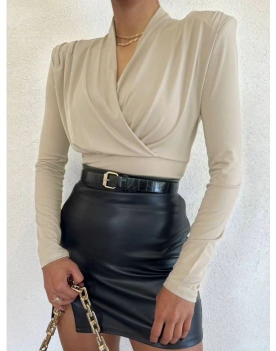 Vatkalı Kruvaze Model Sandy BluzBej