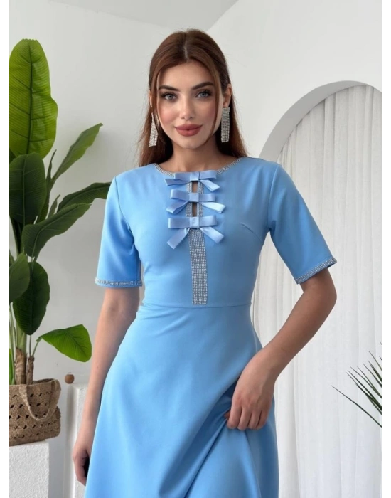 Wera Taşlı Fiyonk Detaylı Elbise