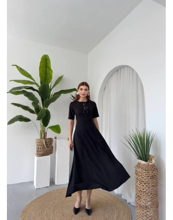 Wera Taşlı Fiyonk Detaylı Elbise