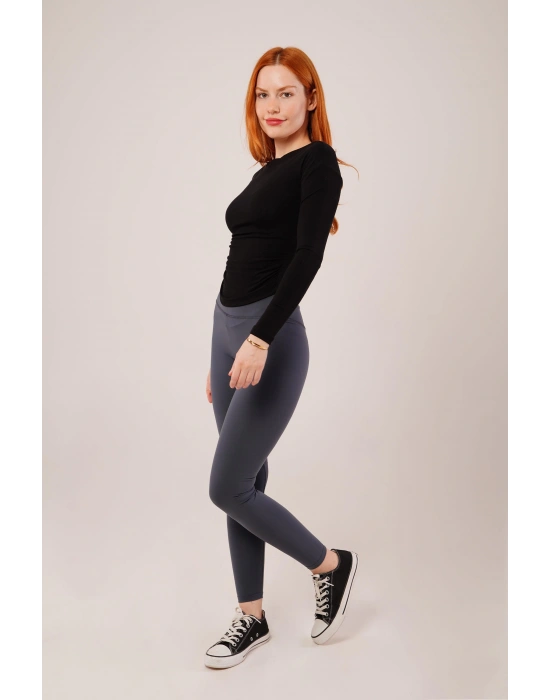 Yaka Detay Uzun Kollu Basic Siyah Bluz