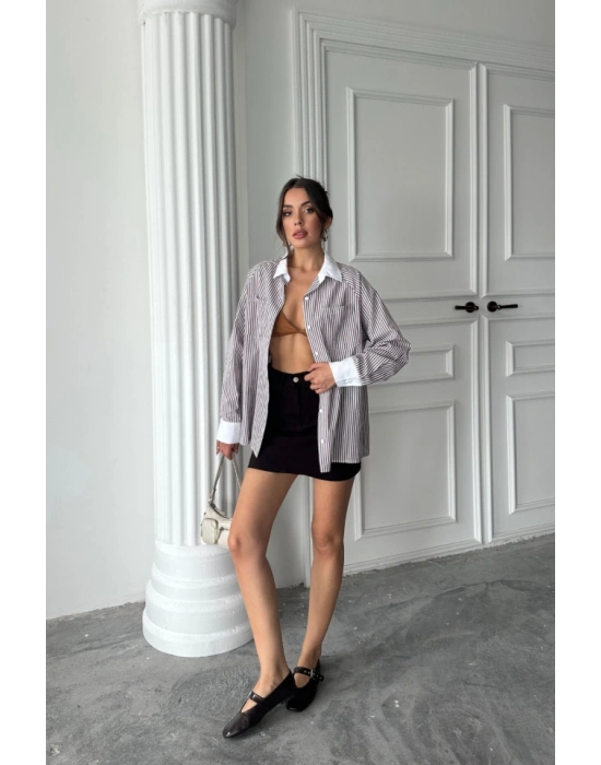 YAKA VE ANŞET BEYAZBOYFRİEND ÇİZGİLİPOPLİN GÖLEK  Kahverengi