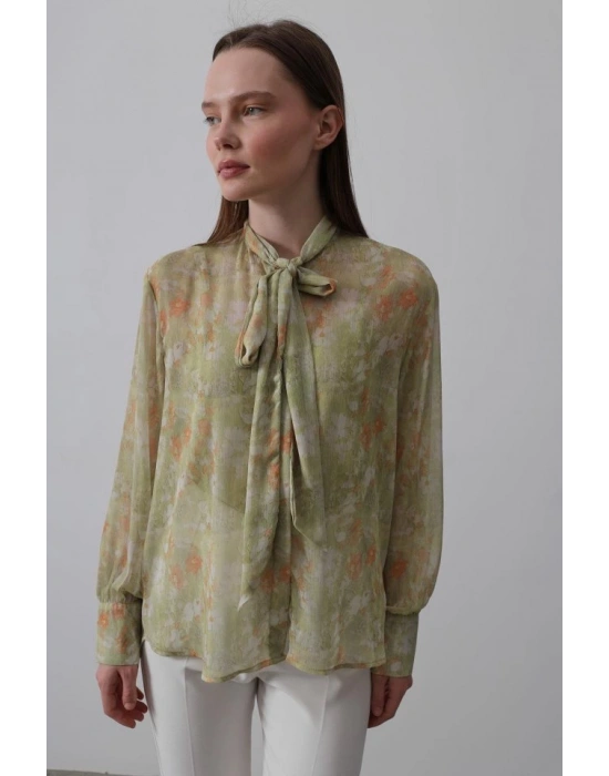 Yakası Fularlı Şifon Gömlek  Fıstık Yeşili