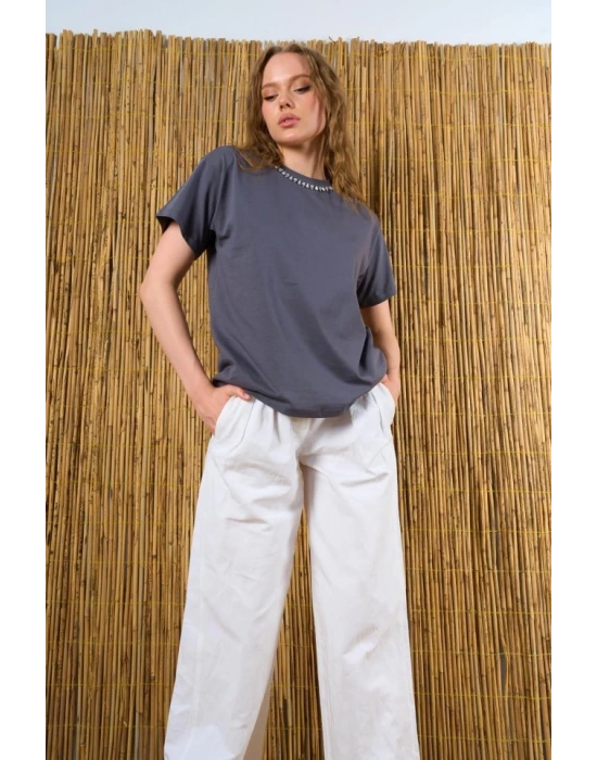 Yakası Taşlı Tshirt  Füme