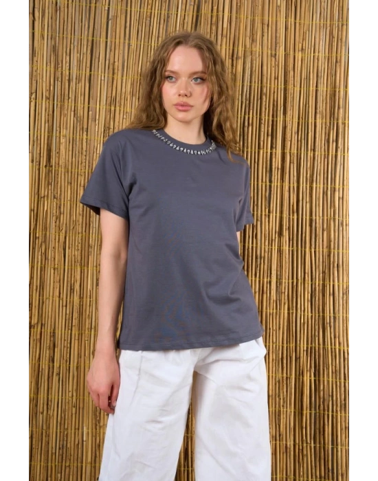 Yakası Taşlı Tshirt  Füme