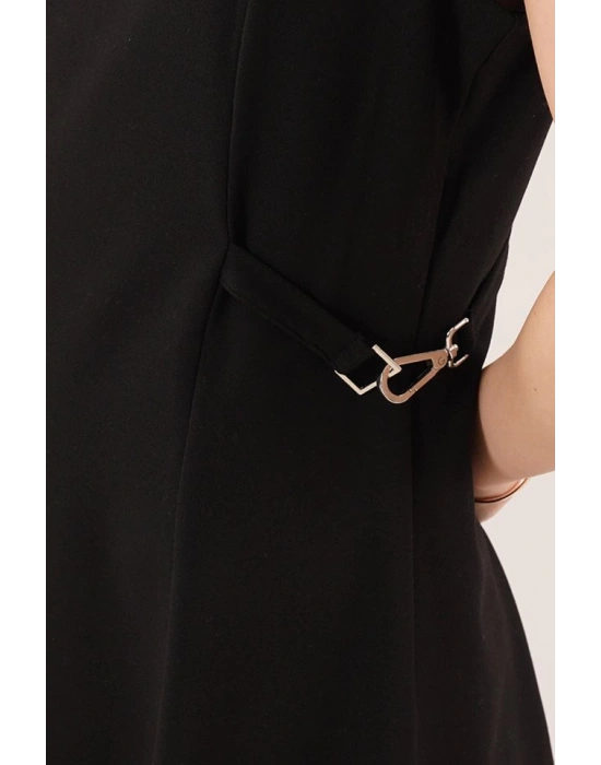 Yanları Zincir Detaylı ıfır Kol iyah ini Elbise