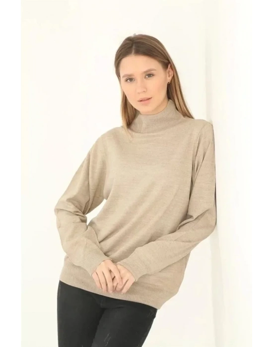 Yarım Balıkçı Yaka Triko Kazak  Bej