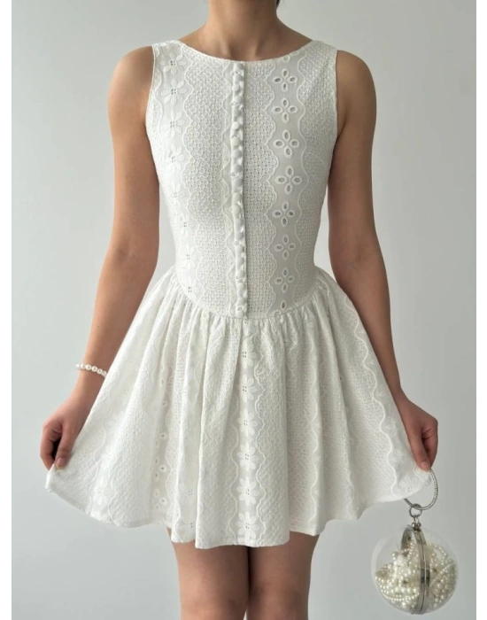 Yema Düğme Detaylı Elbise