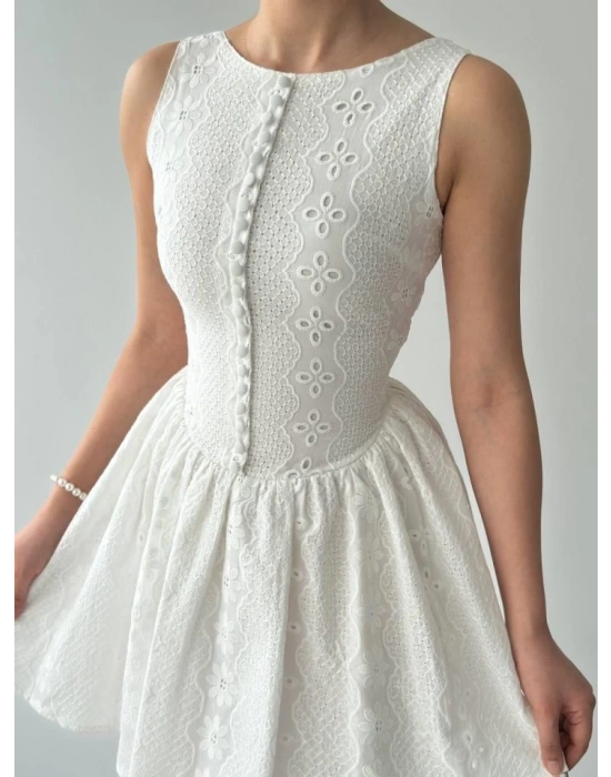 Yema Düğme Detaylı Elbise