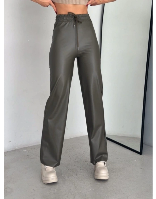 Yüksek Bel Geniş Paça Içi şardonlu Deri Pantolon.