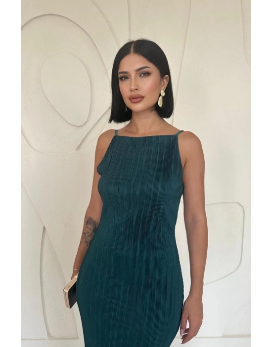 Zümrüt Piliseli Halter Boyun Elbise