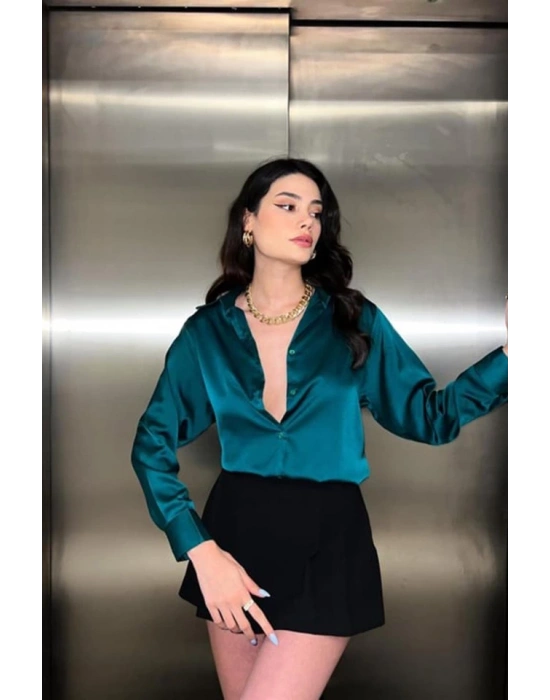 Zümrüt Saten Gömlek