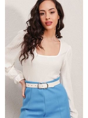 04 Uzun Kollu Bluz  Beyaz