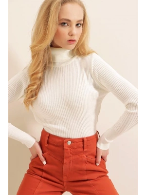 10311 Balıkçı Yaka Triko Kazak  Beyaz