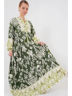 23 Otantik Desenli Tesettür Elbise  B. Haki