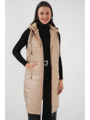 51 Kapşonlu Uzun Şişme Yelek  Bisküvi