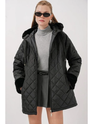 5197 Kapüşonlu Kapitone Mont  Siyah