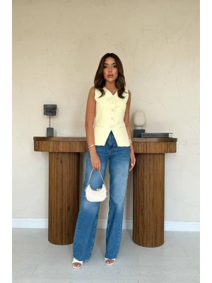 Sarı Belden Oturtma Detaylı Düğmeli Yelek