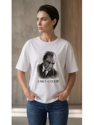 Atatürk Baskılı Tişört Kısa Kollu Bisiklet Yaka Thirt  Beyaz