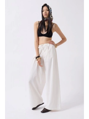 Bağcık Detay Pamuklu Pantolon