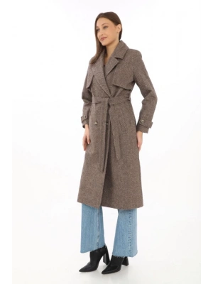 Balık Sırtı Yünlü Dokuma Kaşe Kaban – Kruvaze Yaka, Kuşaklı, Cepli, Astarlı Uzun Boy Tesettür Şık Kışlık Kaşe Kaban odeli  Vizon