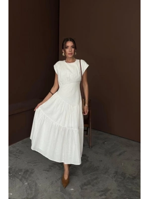 Beyaz Büzgü Detaylı Keten Elbise